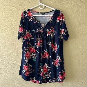 Folunsi Navy Floral Top
